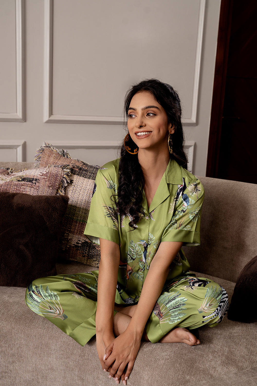 Luxe Jungle Superior Satin Lounger