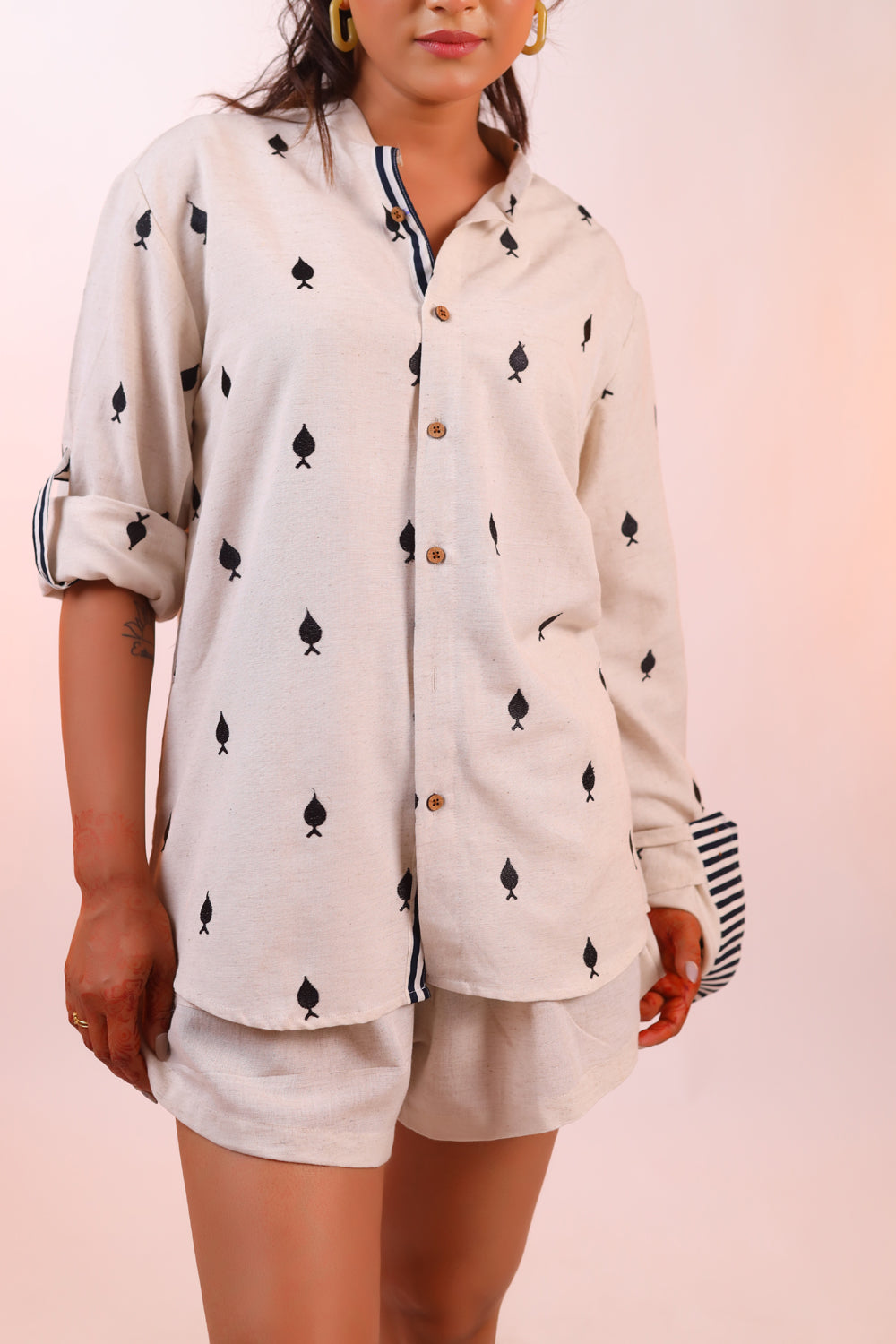 Spadeslove Unisex Shirt