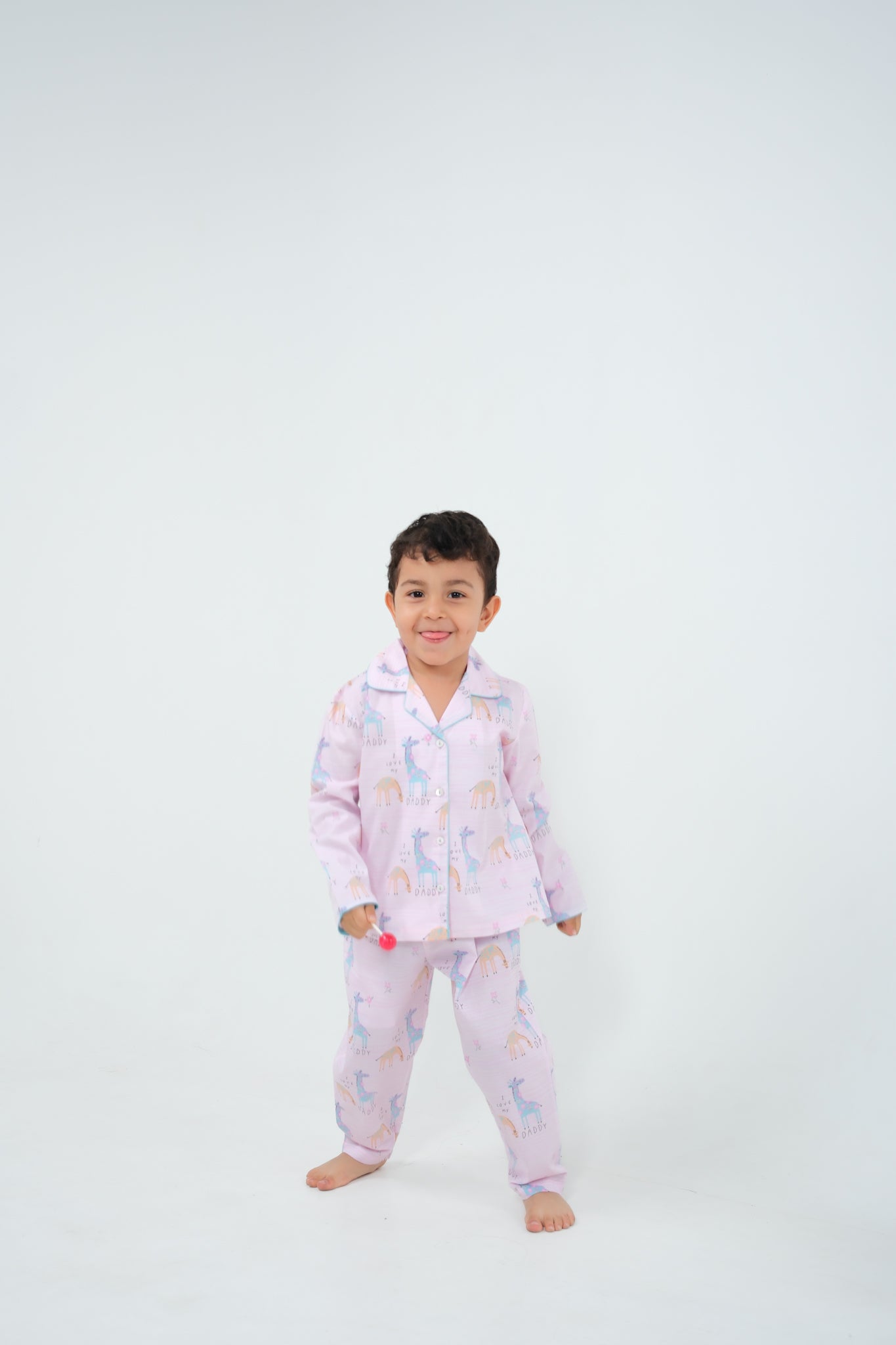 Giraffe Parade – Unisex Cotton Night Suit