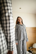 Rustic Romance- Womens Edition