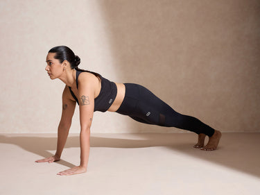 Shop-Silvertraq Mesh Cross Leggings Black