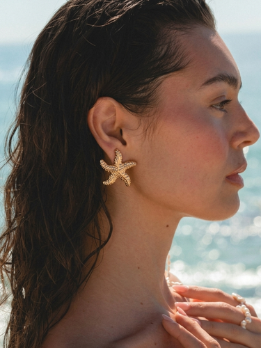 Starfish Gold Stud Earrings