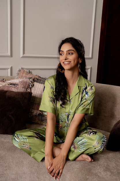 Luxe Jungle Superior Satin Lounger