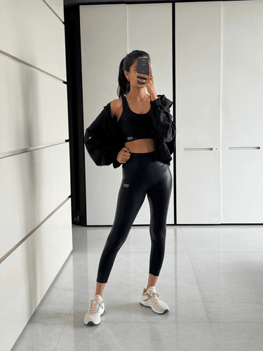 Shop-Gloss Bra & Ath Track Leggings Shiny Black