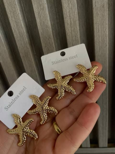 Starfish Gold Stud Earrings