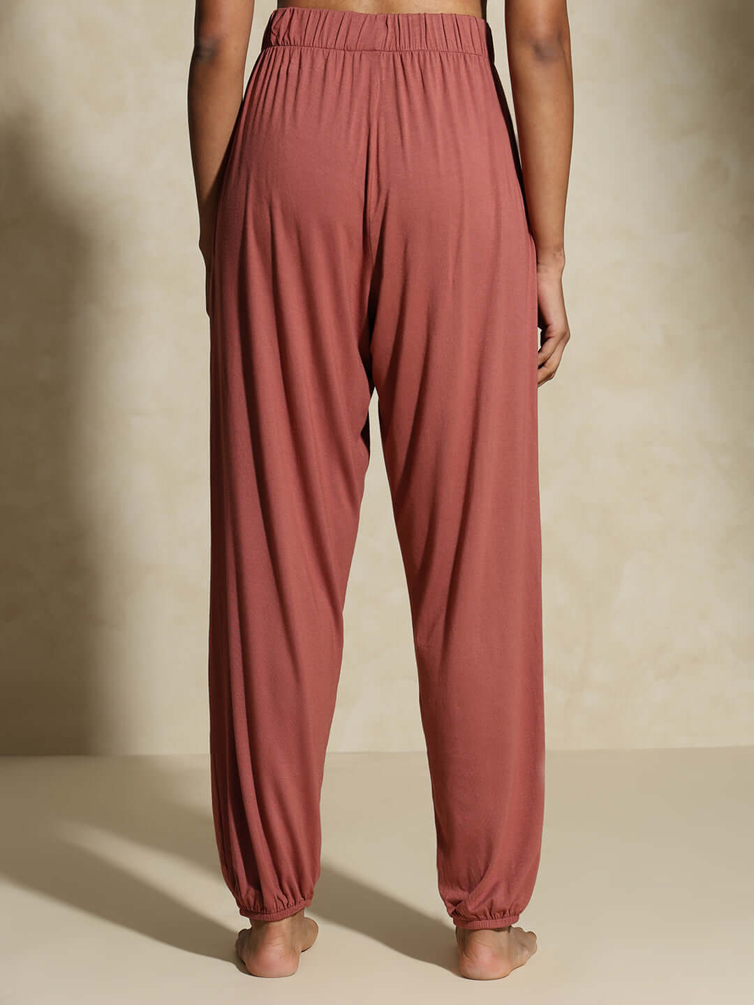 Shop-Yogini Stretch Pants Marsala