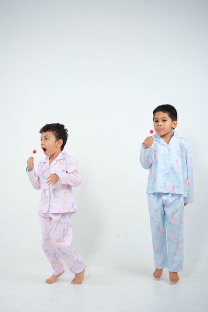 Giraffe Parade – Unisex Cotton Night Suit