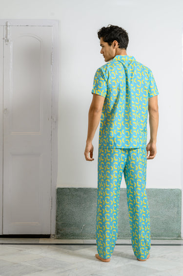 Sky Blue Banana Print Men's Night Suit