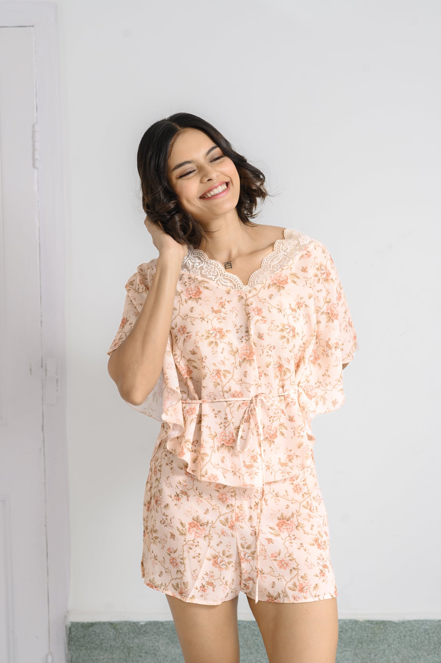 Breezy Bloom – Floral Kaftan & Shorts Set