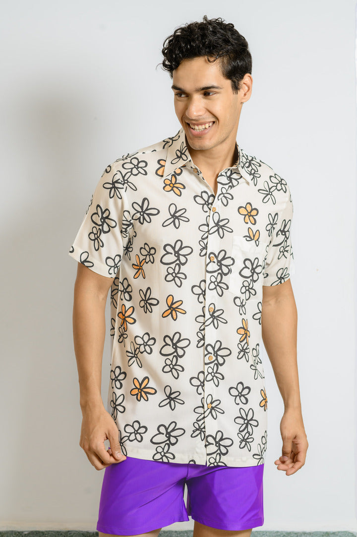 Dive into Beach Vibes with Our Men's Floral Print Beach Shirt