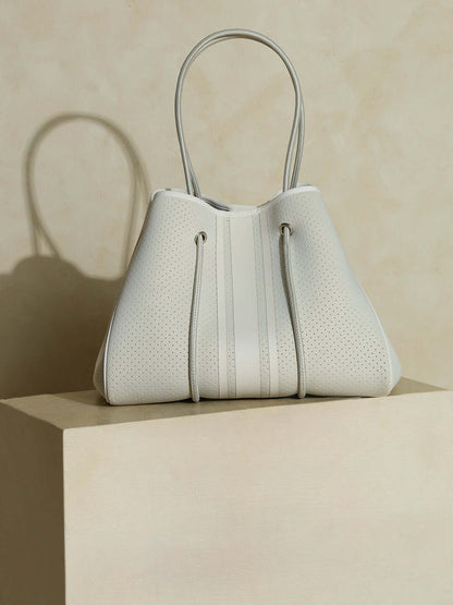 The Traq Tote Beige
